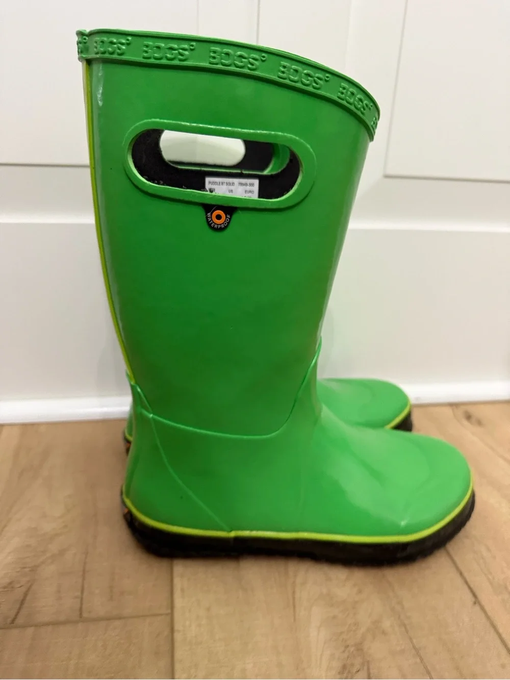 BOGS Green Waterproof Rain Boots Youth Size 4